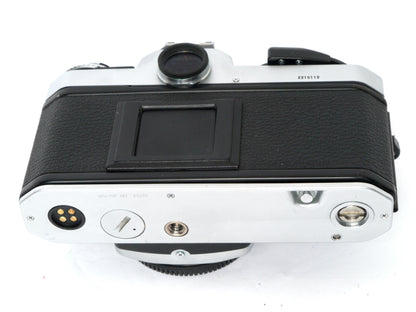 Nikon FE 2 Gehäuse chrom – sehr guter Zustand