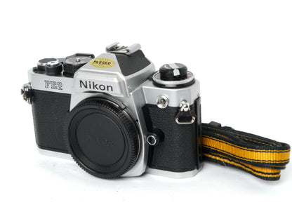 Nikon FE 2 Gehäuse chrom – sehr guter Zustand