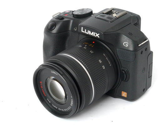 Panasonic Lumix G 6 Gehäuse mit Lumix Vario G 3,5-5,6/ 14-42mm ASPH OIS – sehr guter Zustand