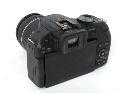 Panasonic Lumix G 6 Gehäuse mit Lumix Vario G 3,5-5,6/ 14-42mm ASPH OIS – sehr guter Zustand