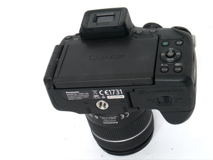 Panasonic Lumix G 6 Gehäuse mit Lumix Vario G 3,5-5,6/ 14-42mm ASPH OIS – sehr guter Zustand