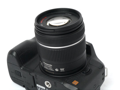 Panasonic Lumix G 6 Gehäuse mit Lumix Vario G 3,5-5,6/ 14-42mm ASPH OIS – sehr guter Zustand