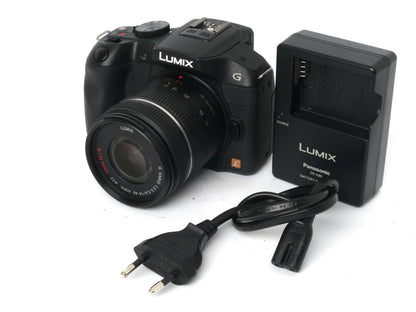 Panasonic Lumix G 6 Gehäuse mit Lumix Vario G 3,5-5,6/ 14-42mm ASPH OIS – sehr guter Zustand