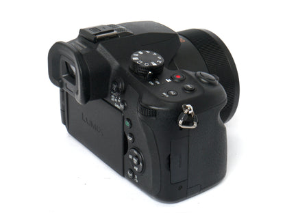Panasonic Lumix DMC FZ-1000 Digitalkamera – sehr guter Zustand