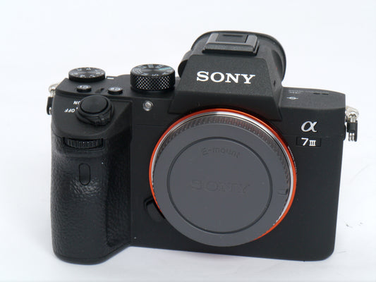 Sony Alpha 7 III Gehäuse – nur 363 Auslösungen, wie neu, OVP (Kopie)