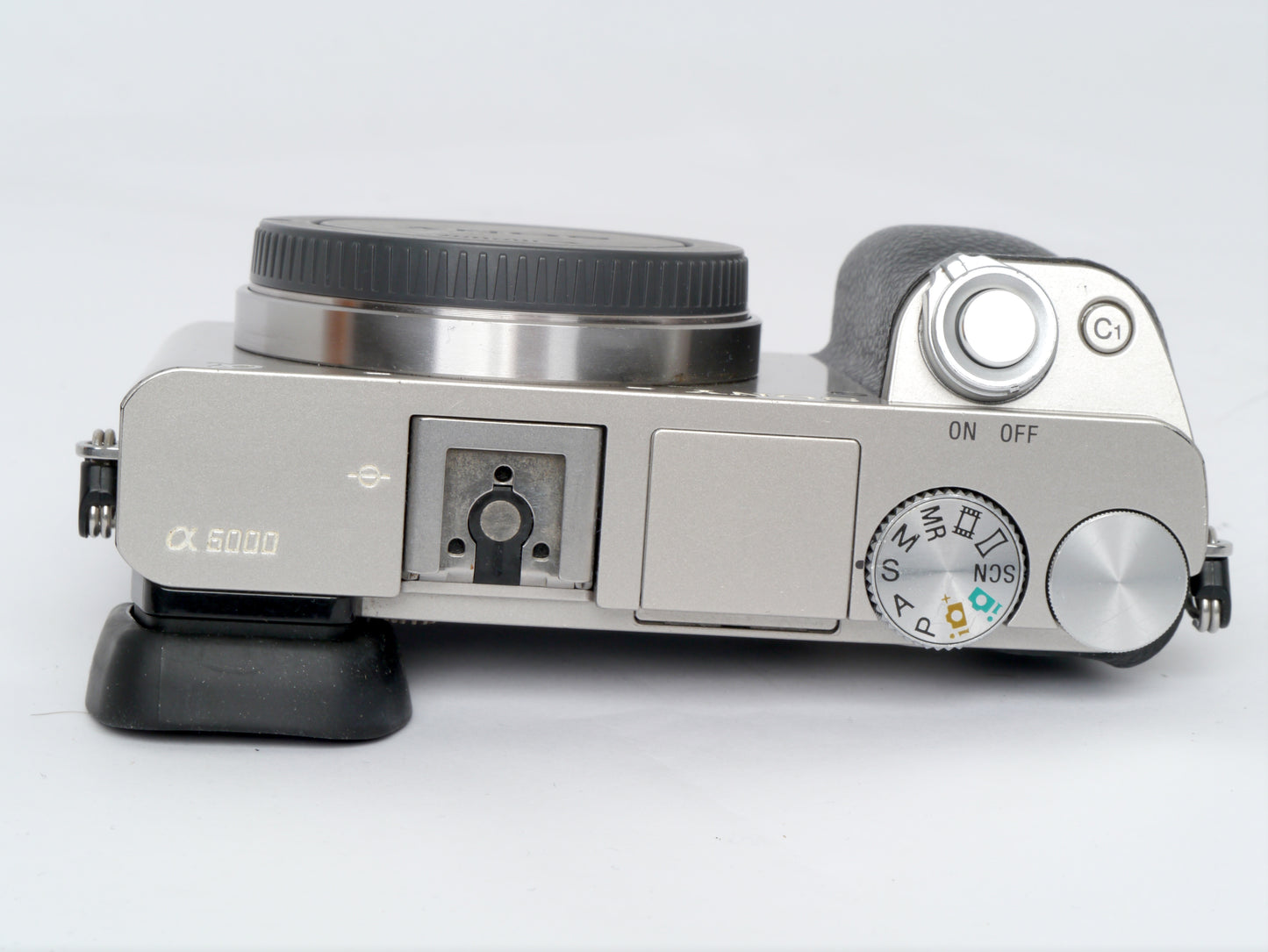 Sony Alpha 6000 silber Gehäuse – sehr guter Zustand