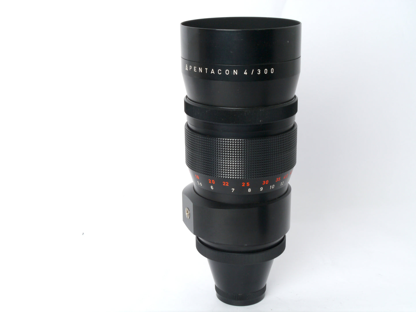Pentacon MF 4/ 300mm mit M42 Adapter – sehr guter Zustand