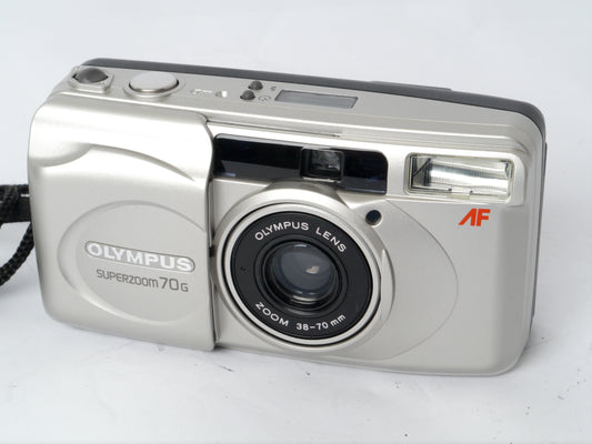 Olympus Superzoom 70 G silber Kompaktkamera