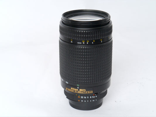 Nikon AF 4-5,6/ 70-300mm D, ED – sehr guter Zustand
