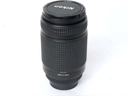 Nikon AF 4-5,6/ 70-300mm D, ED – sehr guter Zustand
