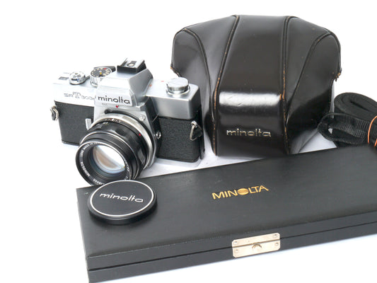 Minolta SRT 303 b Gehäuse chrom mit MC Rokkor-PF 1,7/ 55mm – guter Zustand