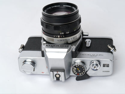Minolta SRT 303 b Gehäuse chrom mit MC Rokkor-PF 1,7/ 55mm – guter Zustand