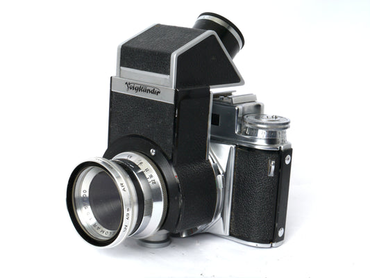Voigtländer Prominent Gehäuse Art. 124/ mit Ultron 2/ 50mm, Telomar 5,5/ 100mm, Skoparon 3,5/ 35mm, Spiegelreflexeinheit mit 2 Sucherlupen – sehr gut