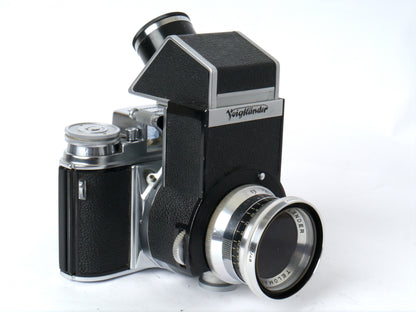 Voigtländer Prominent Gehäuse Art. 124/ mit Ultron 2/ 50mm, Telomar 5,5/ 100mm, Skoparon 3,5/ 35mm, Spiegelreflexeinheit mit 2 Sucherlupen – sehr gut