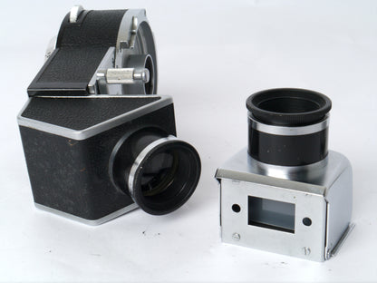 Voigtländer Prominent Gehäuse Art. 124/ mit Ultron 2/ 50mm, Telomar 5,5/ 100mm, Skoparon 3,5/ 35mm, Spiegelreflexeinheit mit 2 Sucherlupen – sehr gut