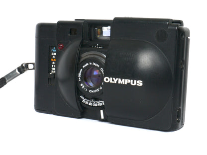Olympus XA mit A16 Blitzgerät – guter Zustand