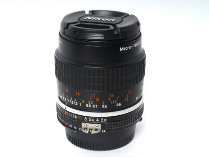 Nikon Micro-NIKKOR 2,8/55mm – gut