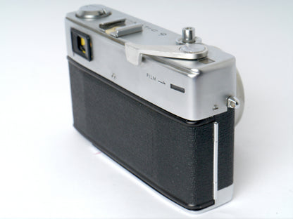Minolta Hi-Matic 9 – gut