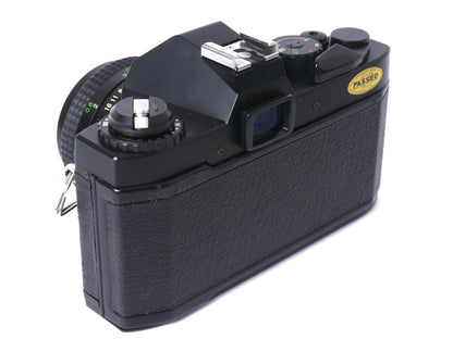 Petri MF-102 mit Petri MF 1,7/50mm MC – sehr gut