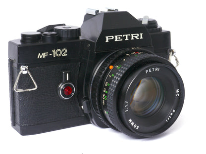 Petri MF-102 mit Petri MF 1,7/50mm MC – sehr gut