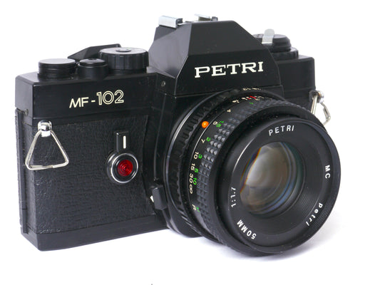 Petri MF-102 mit Petri MF 1,7/50mm MC – sehr gut