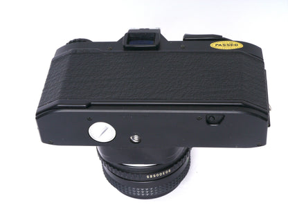 Petri MF-102 mit Petri MF 1,7/50mm MC – sehr gut