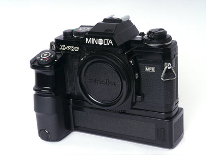 Minolta X-700 Body mit Motor Drive 1 – sehr gut