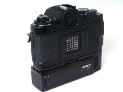 Minolta X-700 Body mit Motor Drive 1 – sehr gut