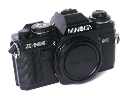 Minolta X-700 Body mit Motor Drive 1 – sehr gut