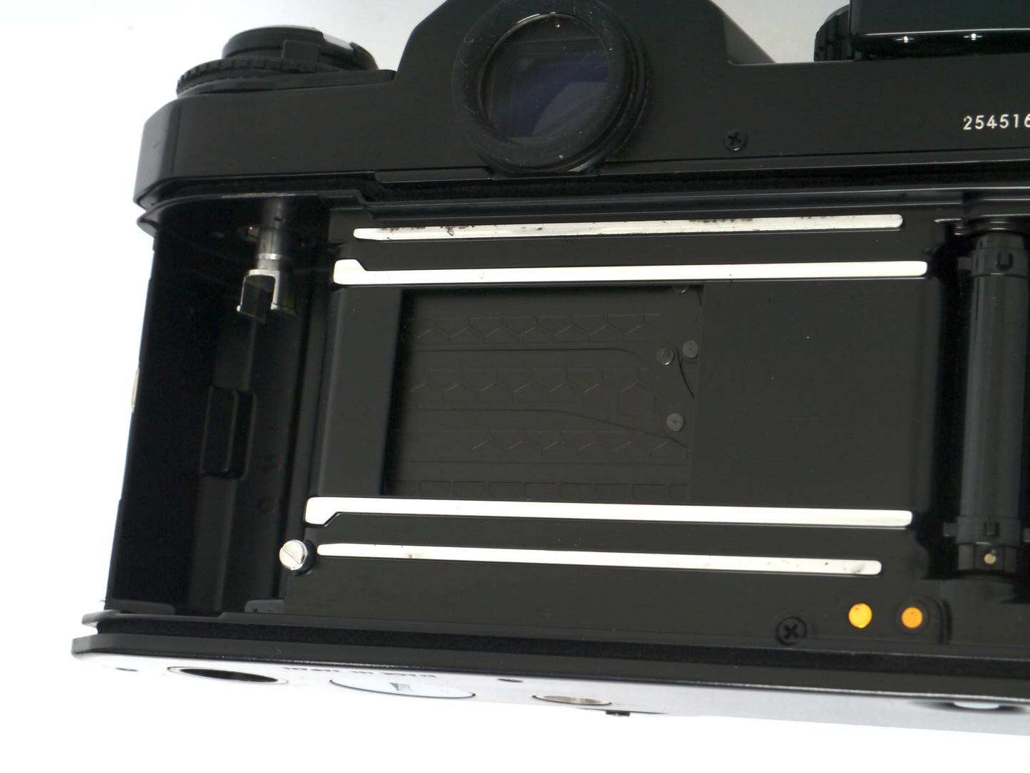 Nikon FE 2 Silber Gehäuse – sehr gut