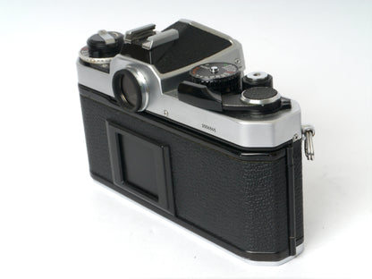 Nikon FE 2 Silber Gehäuse – sehr gut