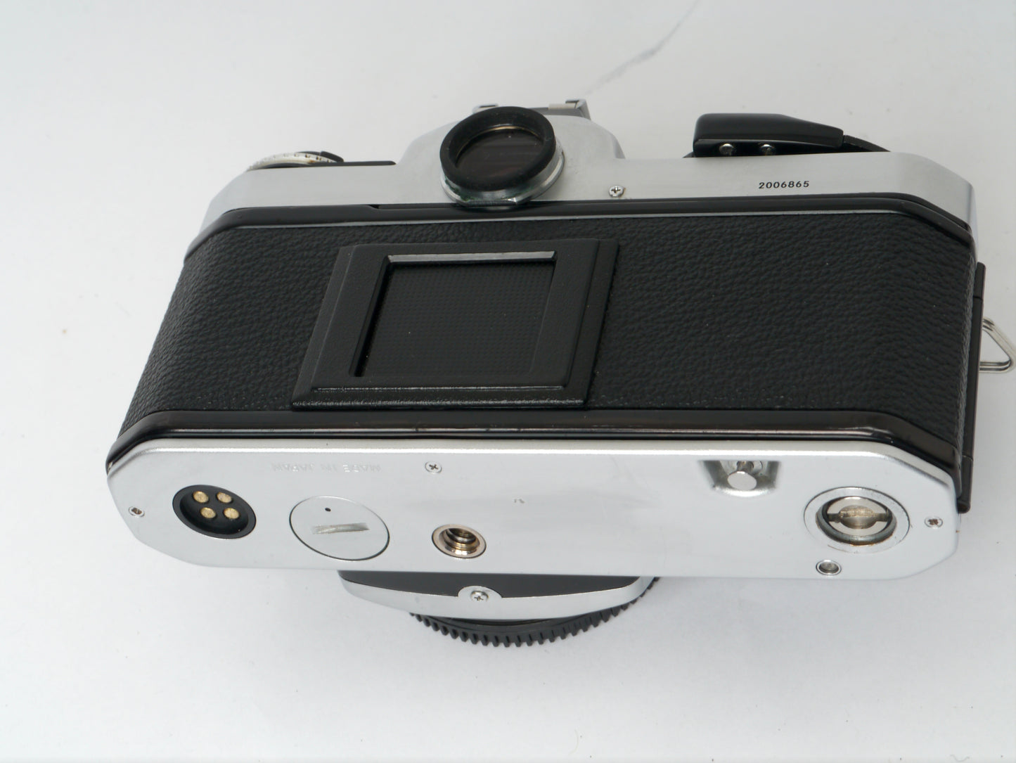 Nikon FE 2 Silber Gehäuse – sehr gut