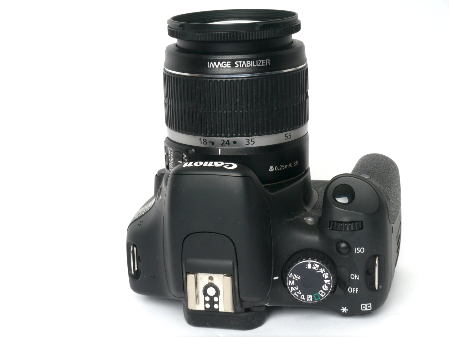 Canon EOS 550D Gehäuse mit EF-S 3,5-5,6/18-55mm IS – sehr gut