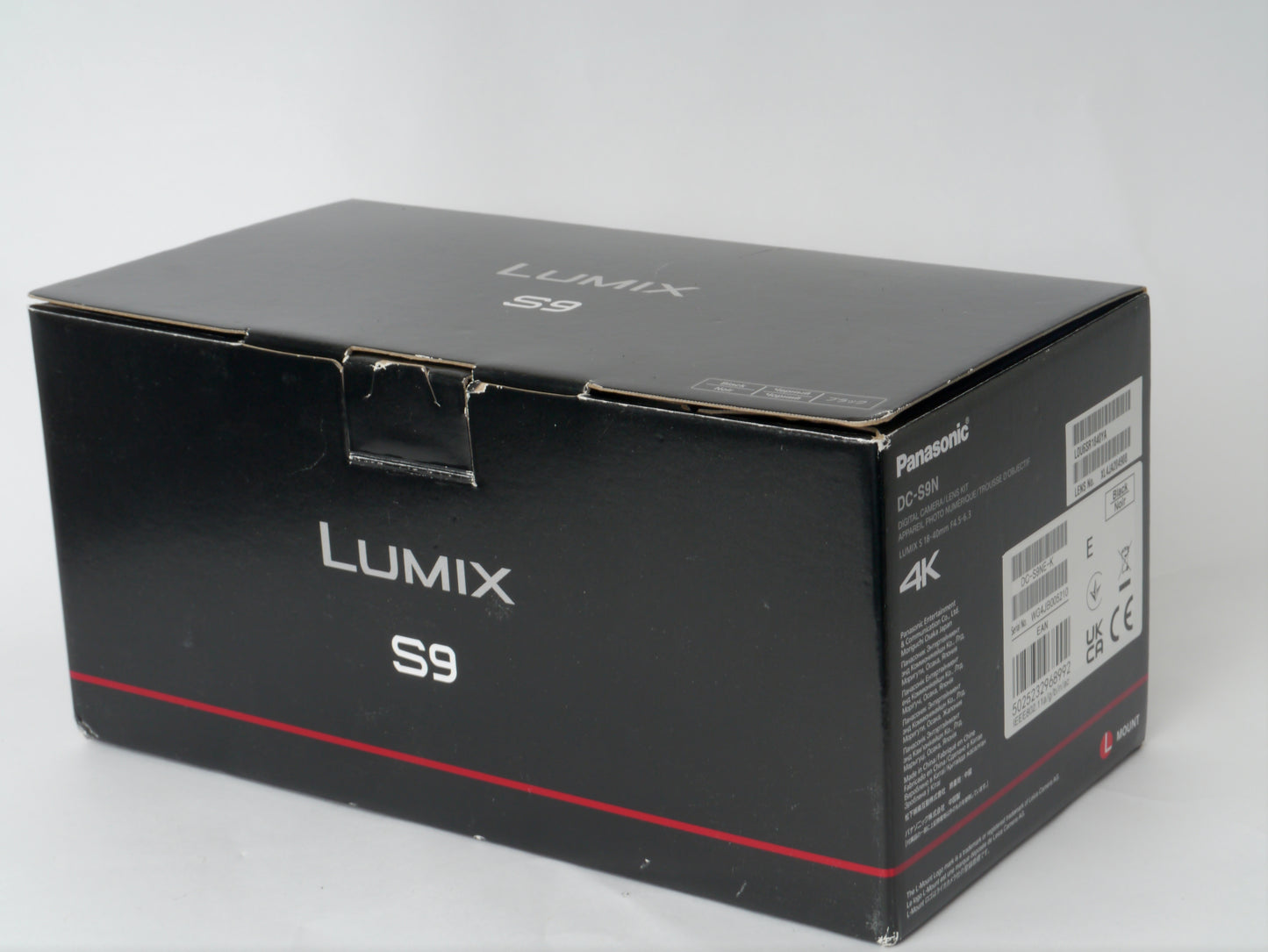 Panasonic Lumix S 9 Gehäuse Schwarz mit Lumix S 4,5-6,3/18-40mm – neu unbenutzt