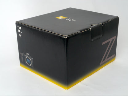 Nikon Z6 Gehäuse – nur 6333 Auslösungen sehr gut