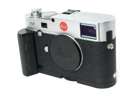Leica M (Typ 240) Gehäuse silber Art. 10772– gut