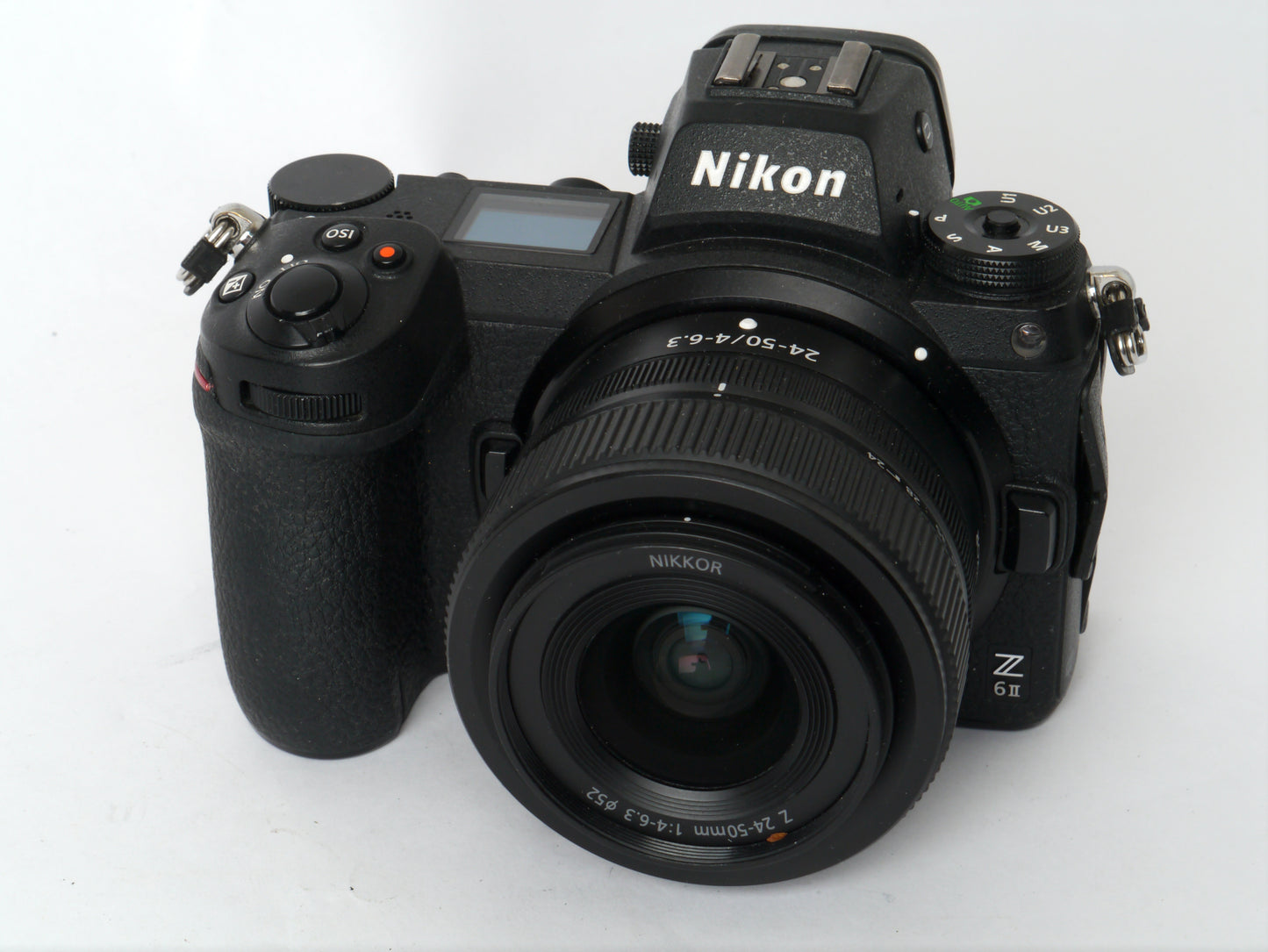 Nikon Z 6 II Gehäuse mit Z 4-6,3/ 24-50mm – guter Zustand
