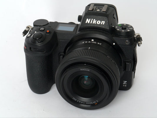Nikon Z 6 II Gehäuse mit Z 4-6,3/ 24-50mm – guter Zustand