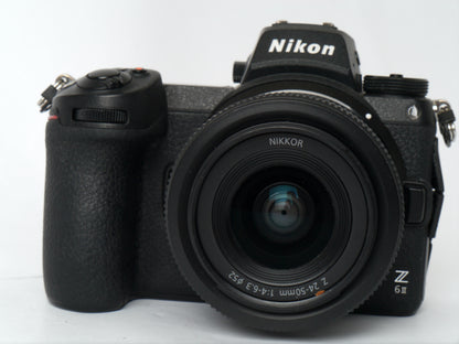Nikon Z 6 II Gehäuse mit Z 4-6,3/ 24-50mm – guter Zustand