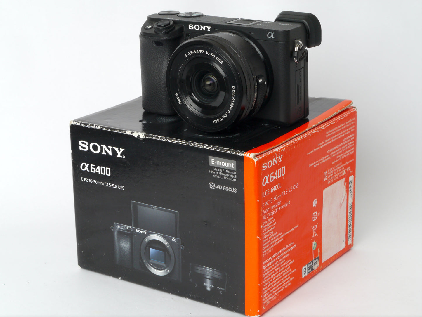 Sony Alpha 6400 mit E 3,5-5,6/16-50mm PZ OSS – guter Zustand
