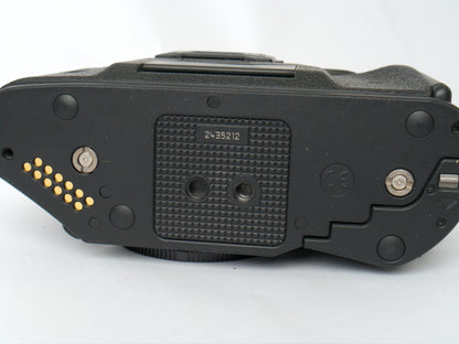 Leica R 8 Gehäuse Schwarz – sehr gut