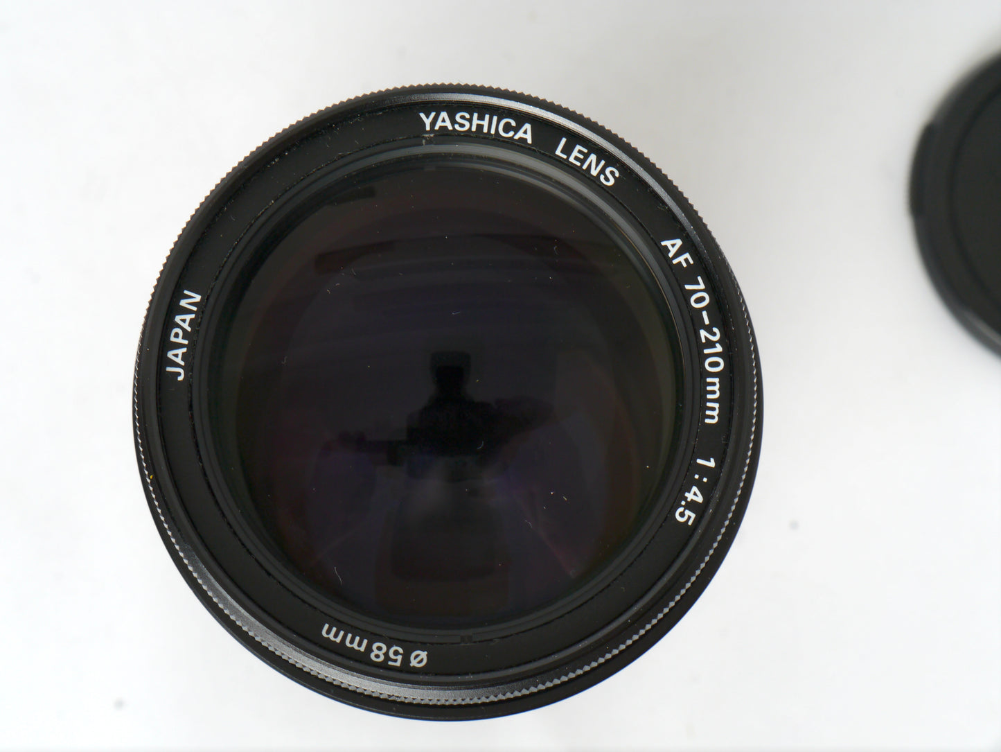 Yashica 200 AF Set mit AF 35-70mm, AF 70-210mm und Blitzgerät CS-250 AF – gut