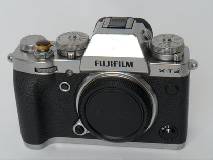 Fujifilm X-T3 Gehäuse Silber – gut