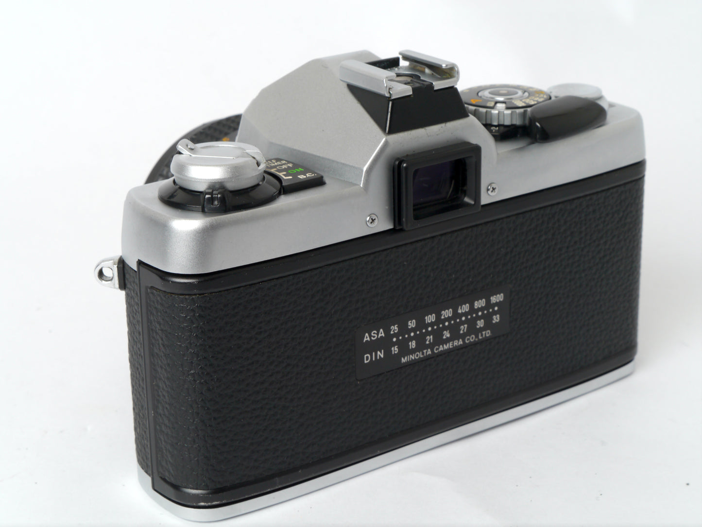 Minolta XG-1 Chrome mit MD 1,7/50mm – mit Profi-Blitzgerät sehr gut