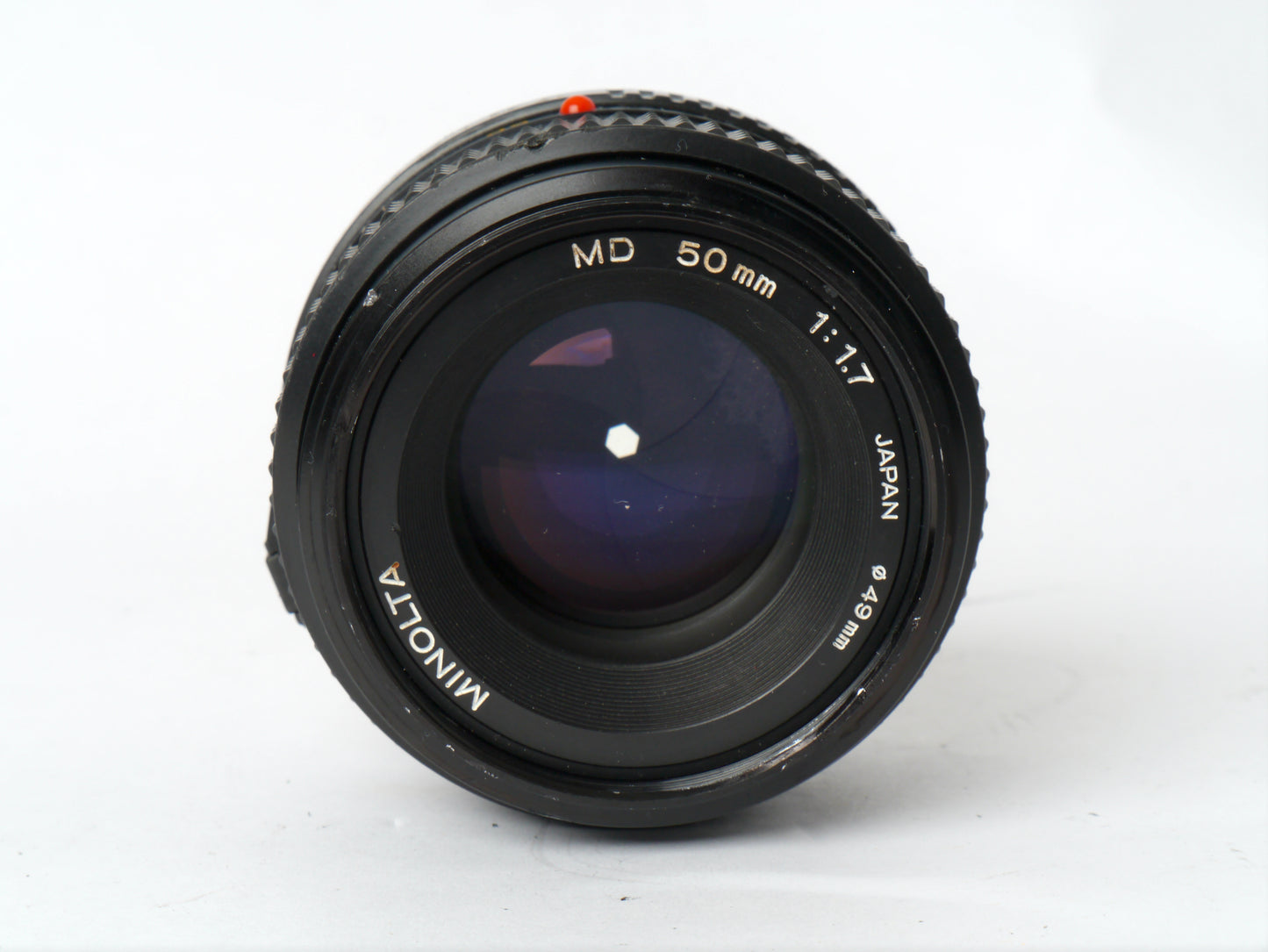 Minolta XG-1 Chrome mit MD 1,7/50mm – mit Profi-Blitzgerät sehr gut