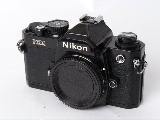 Nikon FM 2n Gehäuse schwarz – guter Zustand