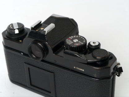 Nikon FM 2n Gehäuse schwarz – guter Zustand