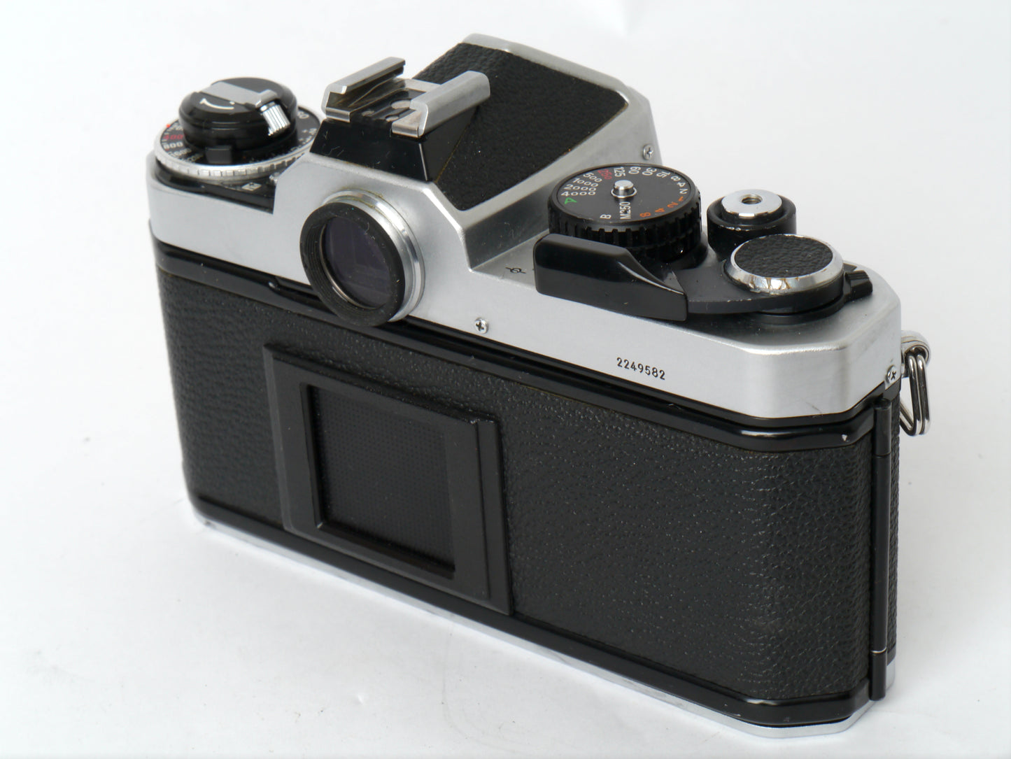 Nikon FE 2 Gehäuse silber – guter Zustand