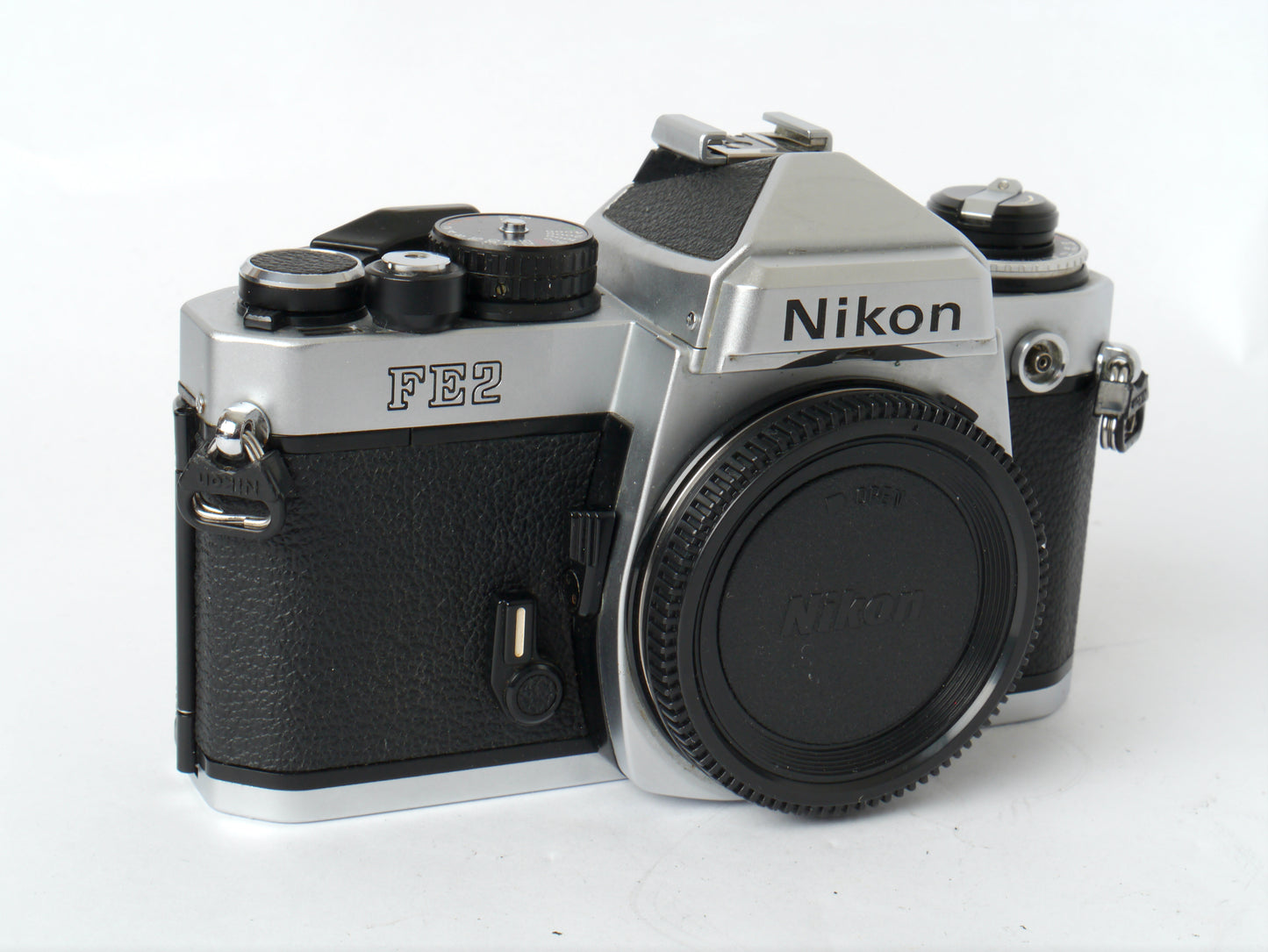 Nikon FE 2 Gehäuse Silber – guter Zustand
