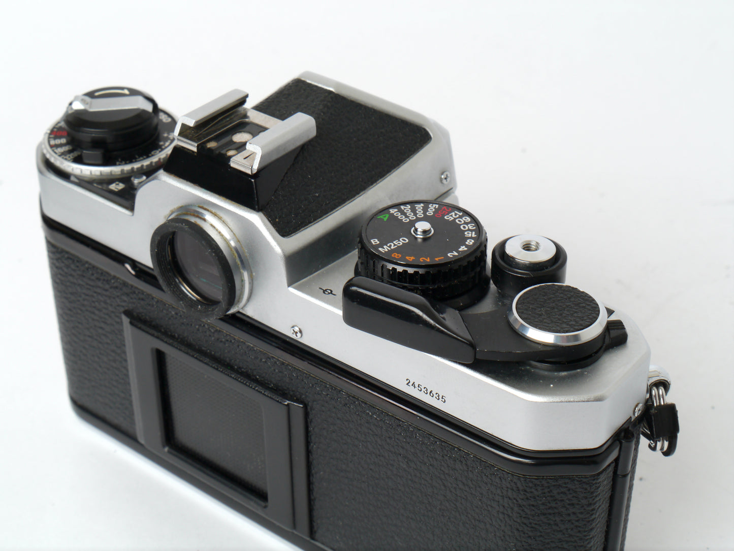 Nikon FE 2 Gehäuse Silber – guter Zustand